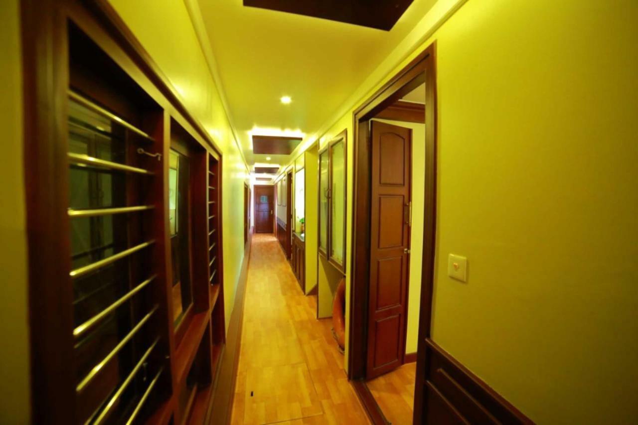 Hotel Cosy Premium Houseboats Alappuzha Exterior foto