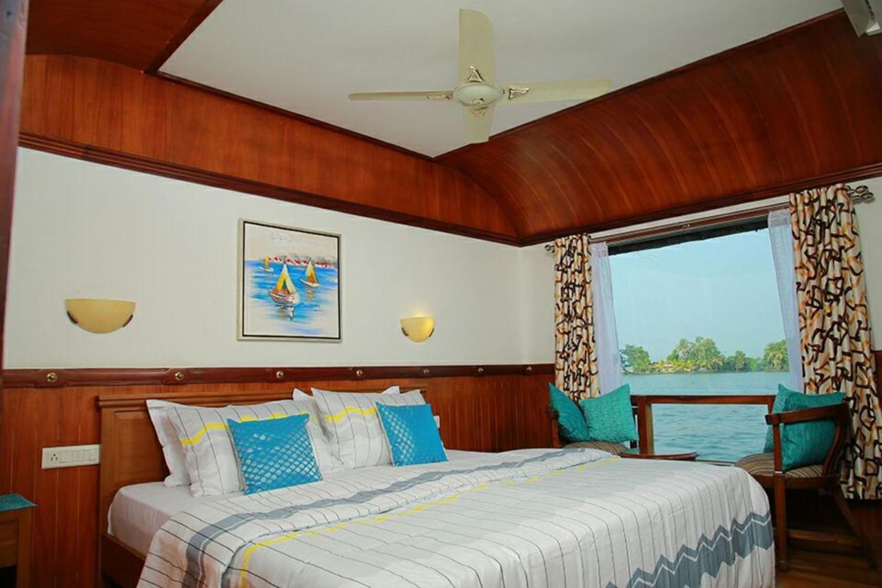 Hotel Cosy Premium Houseboats Alappuzha Exterior foto